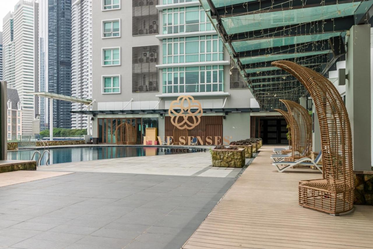 Апартаменты Dua Sentral Kuala Lumpur, Roam Экстерьер фото
